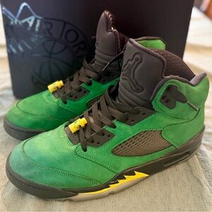 Nike Air Jordan 5 Oregon Ducks Green Suede PE